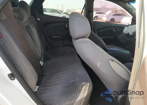 2015 Hyundai Tucson Gls from USA, damaged, VIN KM8JT3AF1FU110245